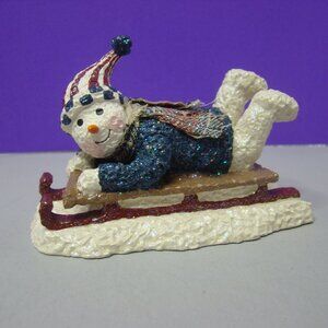 2001 Snowsnickle "Snowboy on Sled" ENESCO figure 861855, Linda Lindquist Baldwin